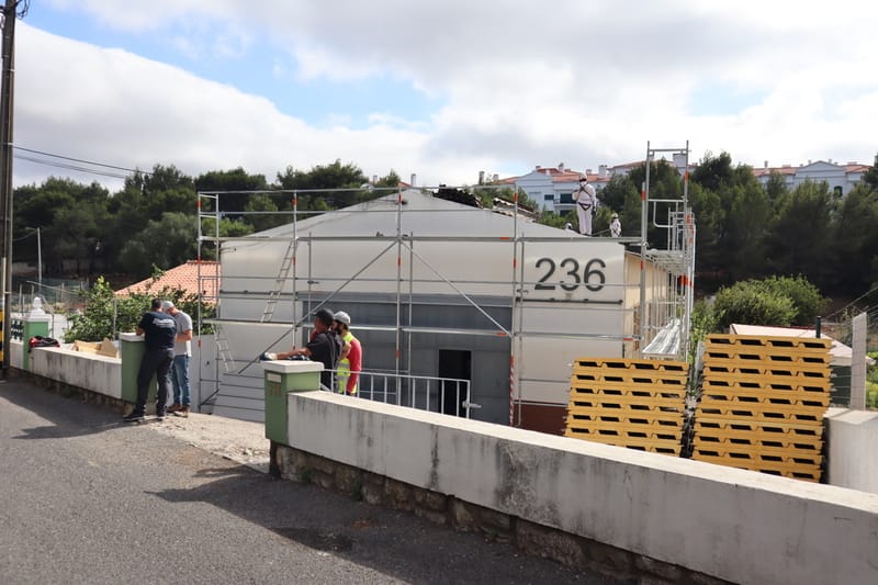 Substituição de cobertura de galpão em Alcabideche 