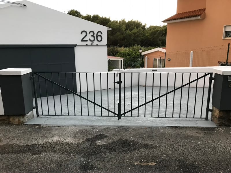 Substituição de cobertura de galpão em Alcabideche 
