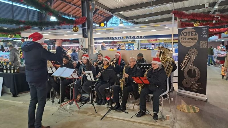 Animation musicale sur le marché de Combs-la-Ville