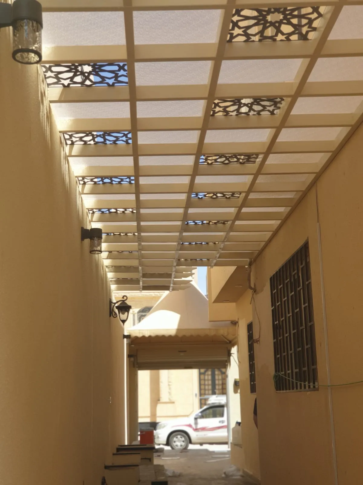 مظلات  مداخل المنازل والبيوت 