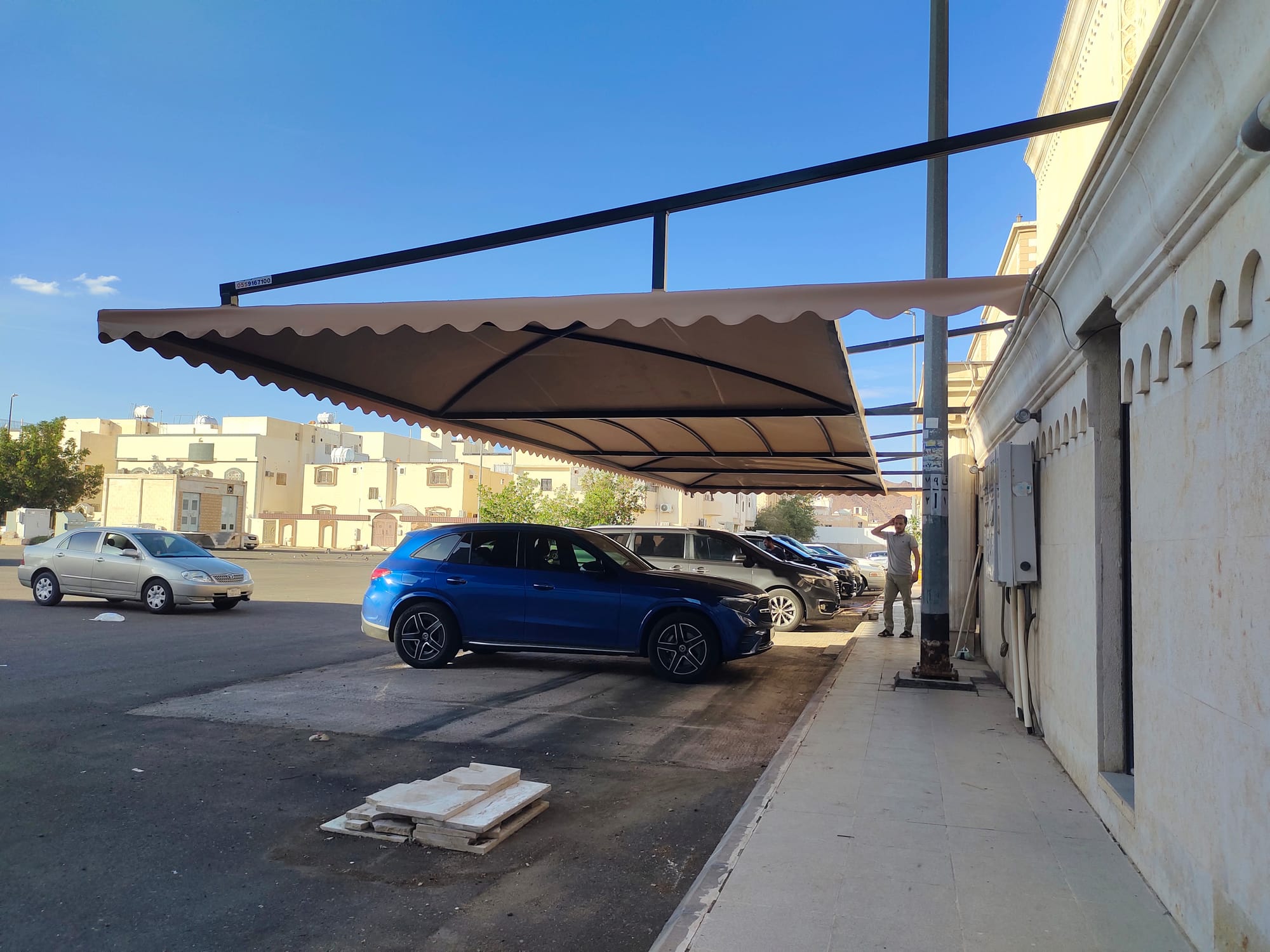 مظلات مواقف سيارات في المدينة المنورة 