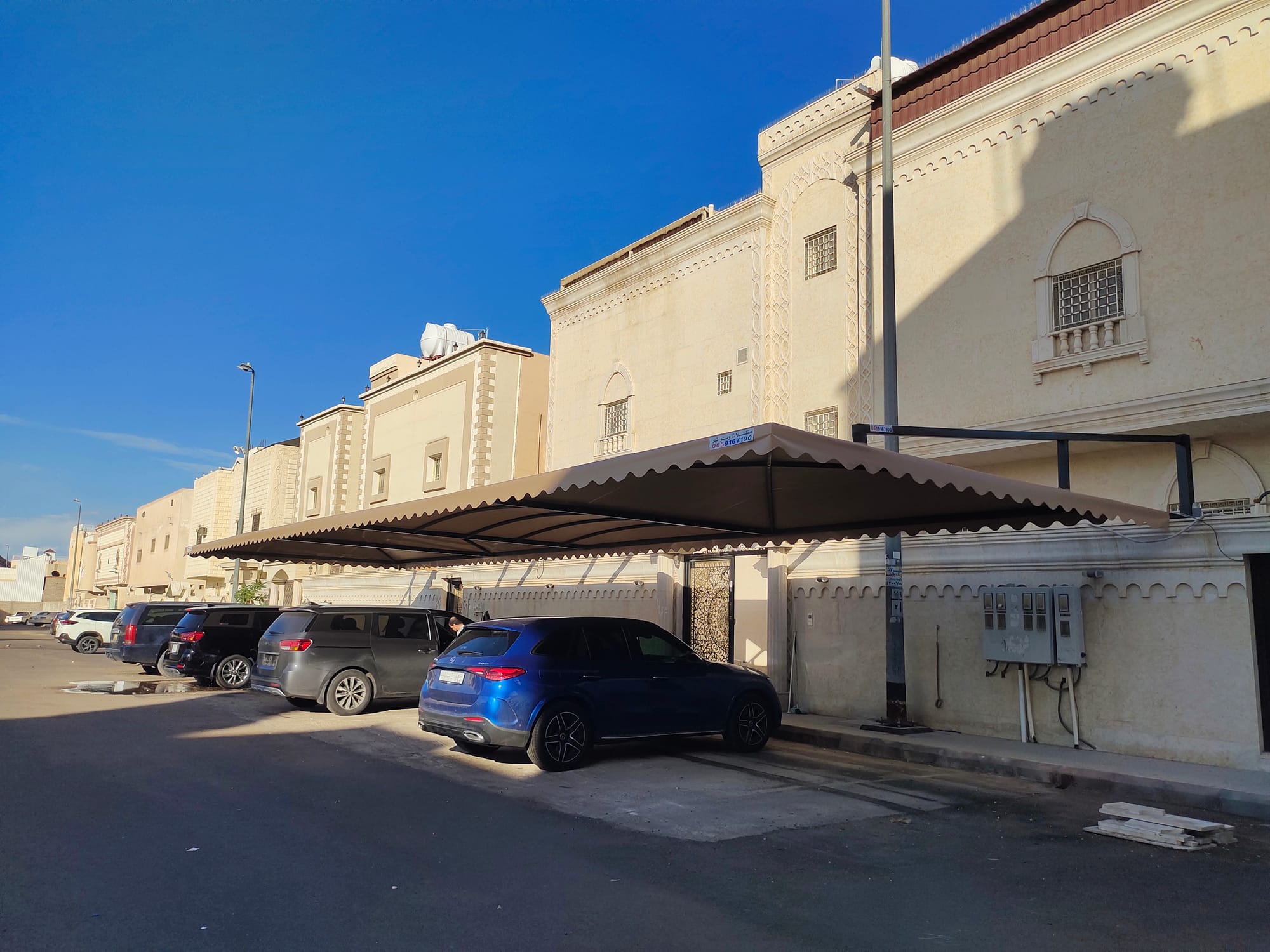 مظلات مواقف سيارات في المدينة المنورة 