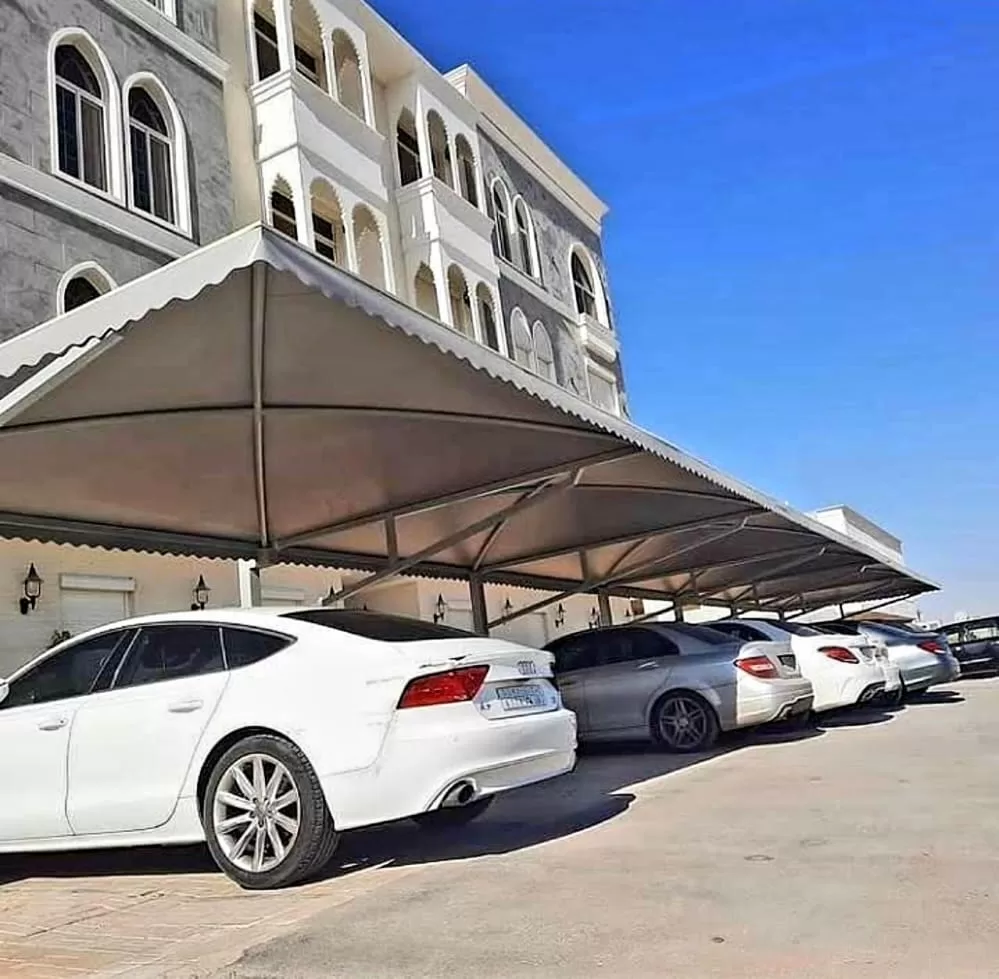 مظلات مواقف سيارات في المدينة المنورة 