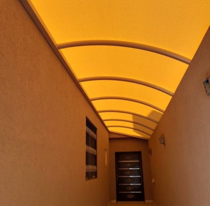 مظلات ارتداد في المدينة 