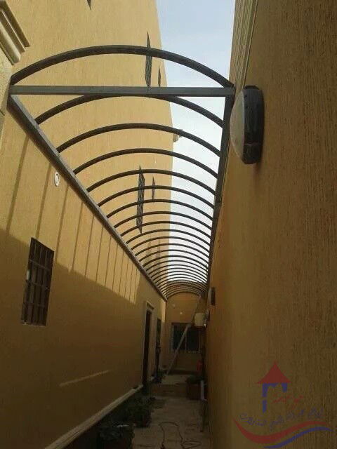 مظلات ارتداد في المدينة 