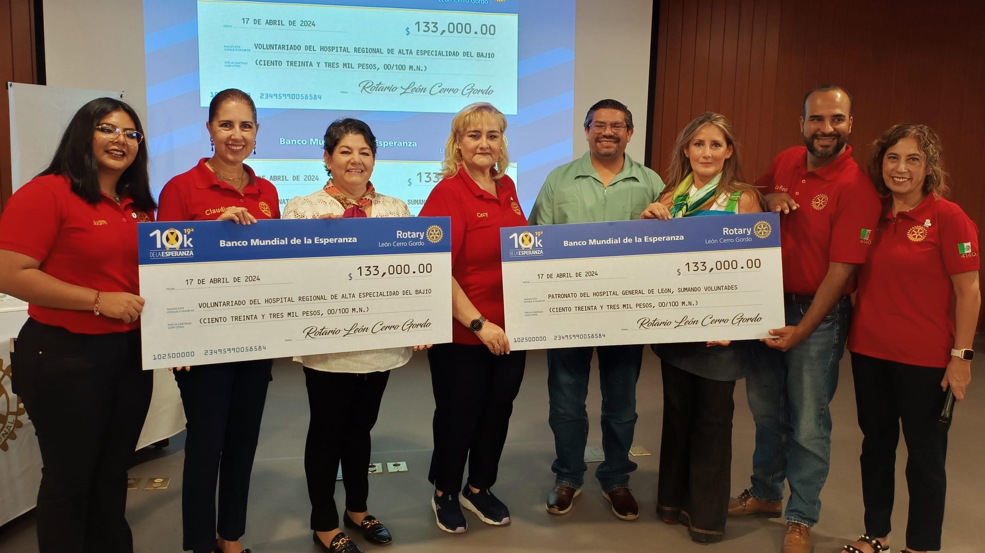 ENTREGA DE DONATIVO CARRERA 10K DE LA ESPERANZA 2024