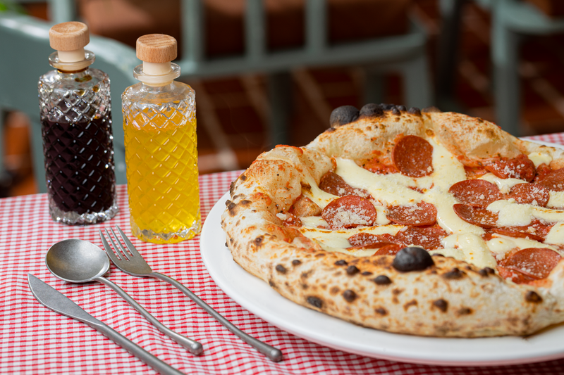 Pepperoni Pizza - بيتزا ببروني