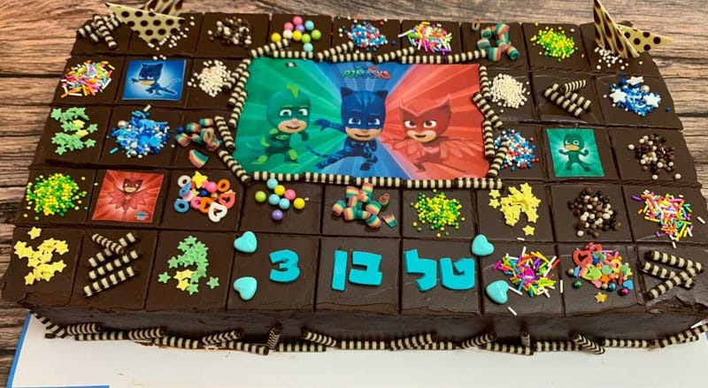 עוגות מעוצבות בקופסא 