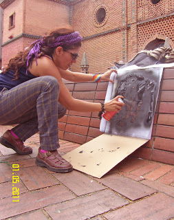 ANTI UD. Stencil Spray Cali 2011