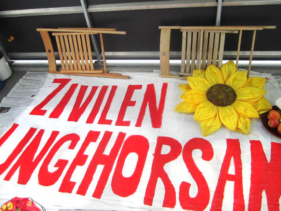 DESOBEDIÊNCIA CIVIL