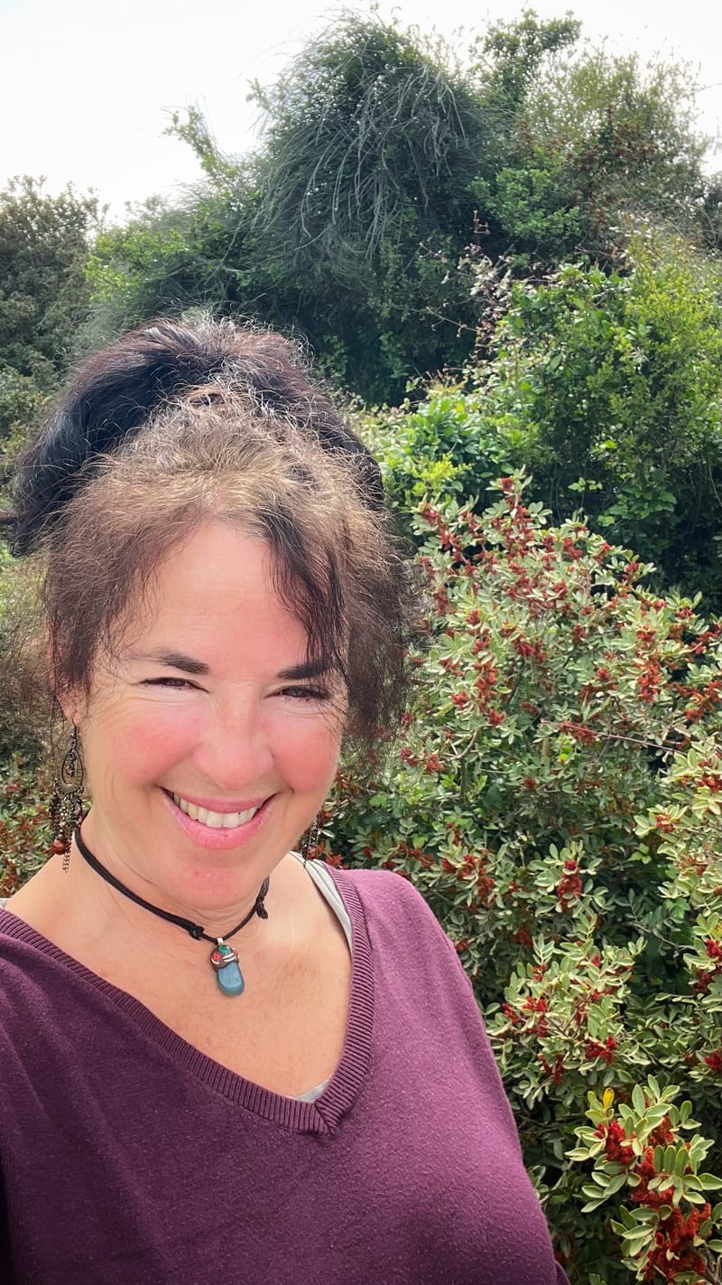 Awe Photo Walk  with Nili in Ashdod City