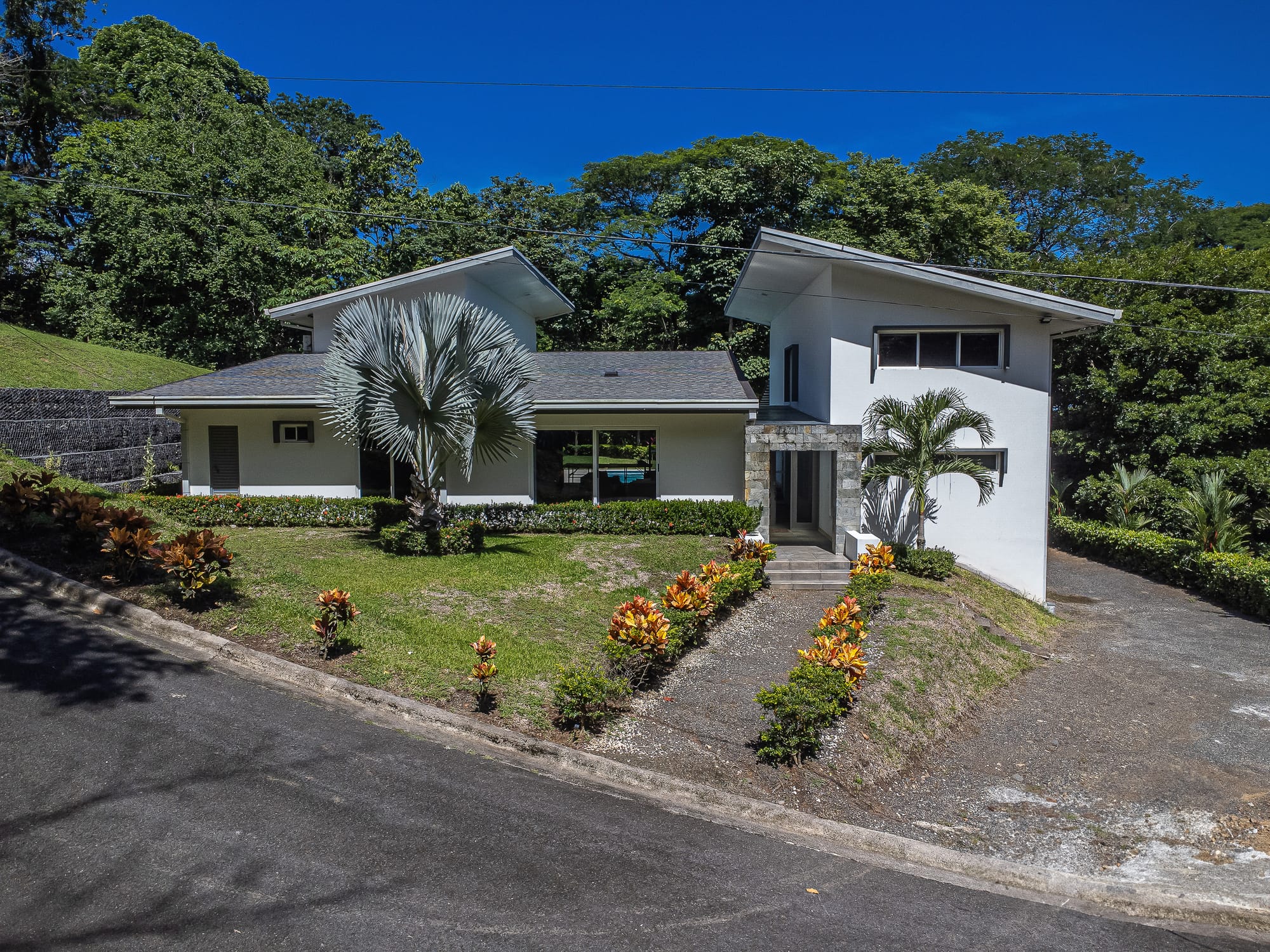 The Perfect Home for Your Large Family or Group