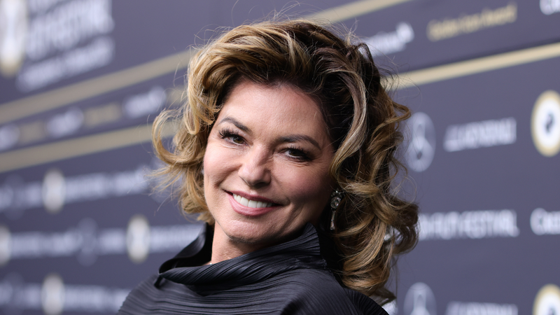 Shania Twain to play Mrs. Potts in ABC's 'Beauty and the Beast' special