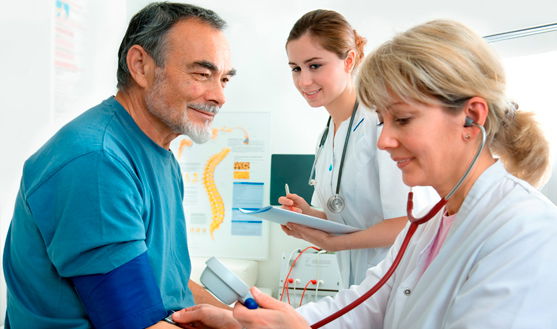 ¿Qué necesitamos los profesionales de salud en formación para convertirnos en líderes del aprendizaje-servicio para mejorar la consejería entre pares para la reducción de la prevalencia de la anemia infantil?