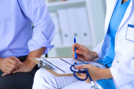 ¿Qué necesitamos los profesionales de salud en formación para convertirnos en líderes del aprendizaje-servicio para mejorar la consejería entre pares para la reducción de la prevalencia de la anemia infantil?