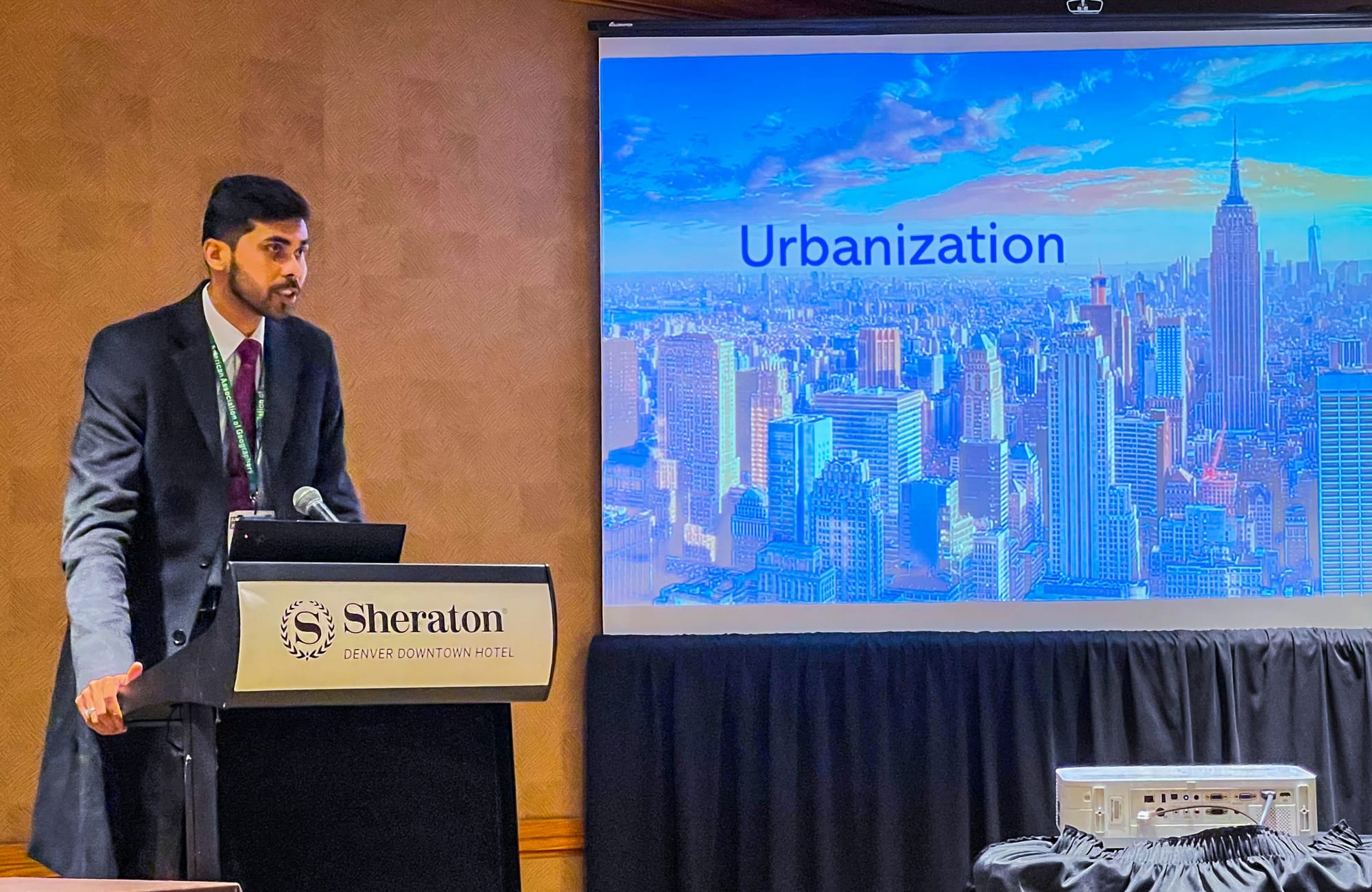Delivering talk on Urban Climate Archipelagoes in AAG Annual conference 2023 in Denver, Colorado