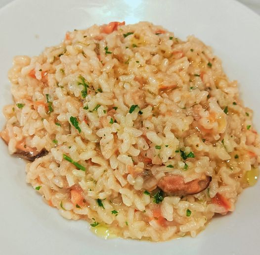 RISOTTO ALLA PESCATORA con meno di 5 € per tre persone.