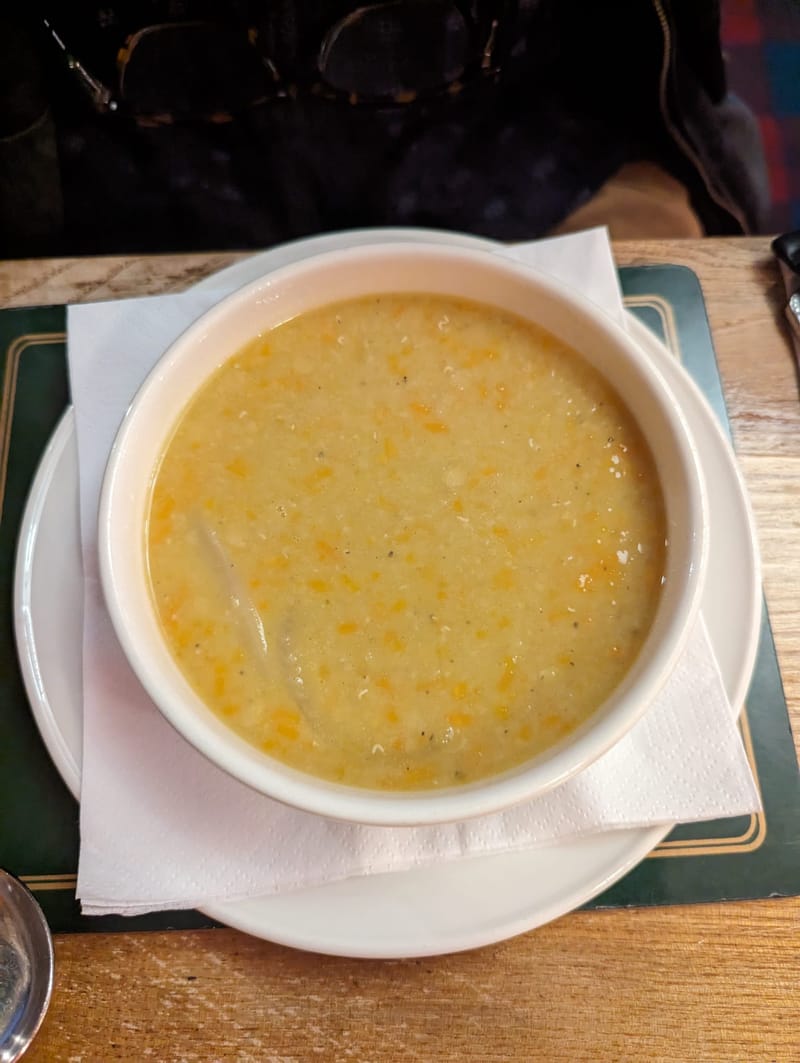 Schelvissoep, aardappel, roomsaus