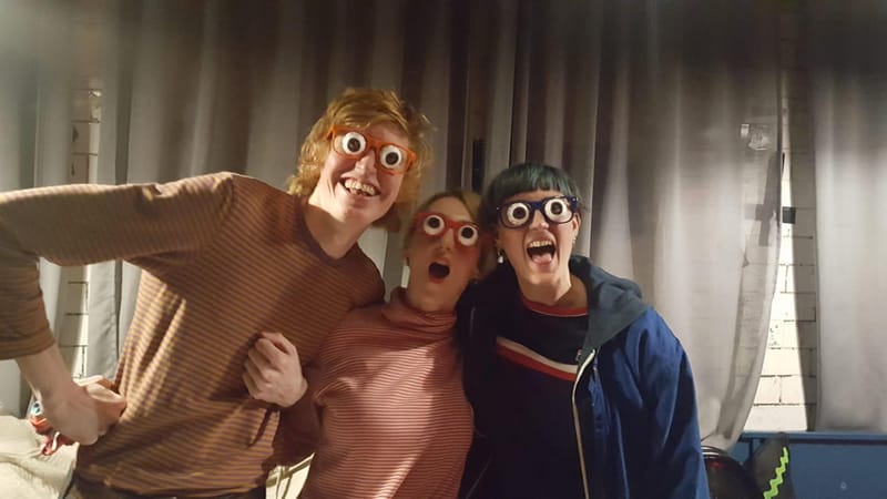 Nape Neck (UK) + Elwood Stroud (USA)