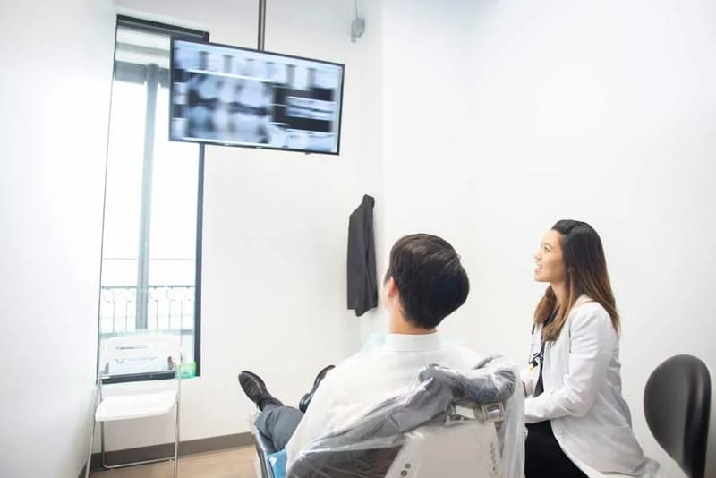 Benefits of Implant Supported Dentures in Houston