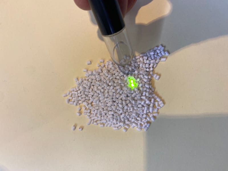 Master batch for polymer injection