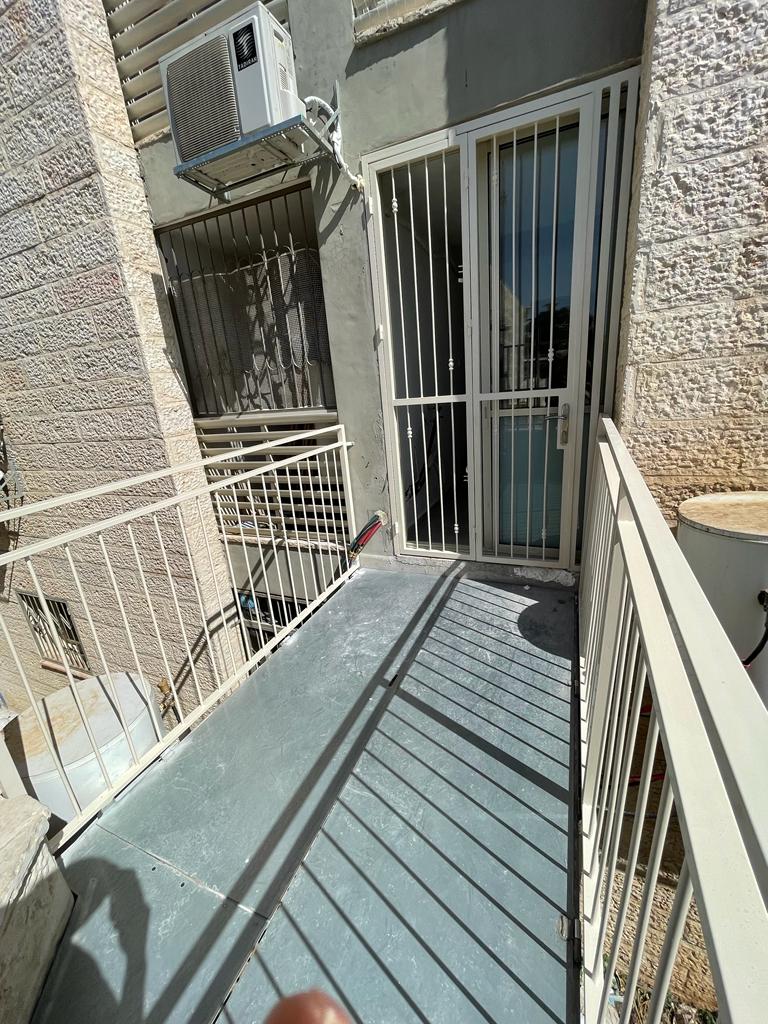 מרפסות מברזל 