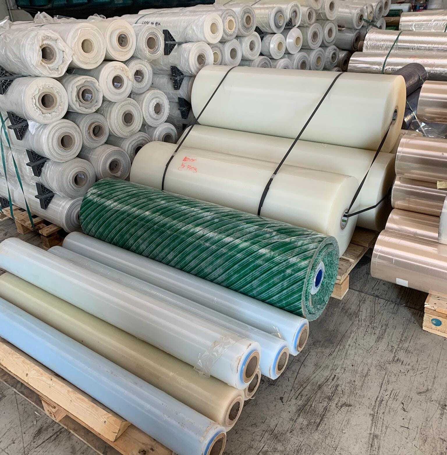 LDPE GLU PLASTIC ROLLS