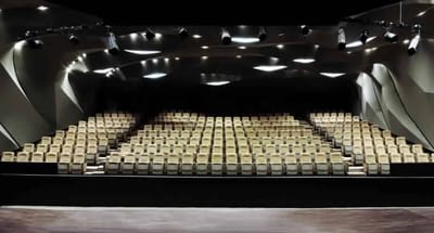 أسئلةُ المسرحْ المهجور . تقوى محمّدي .