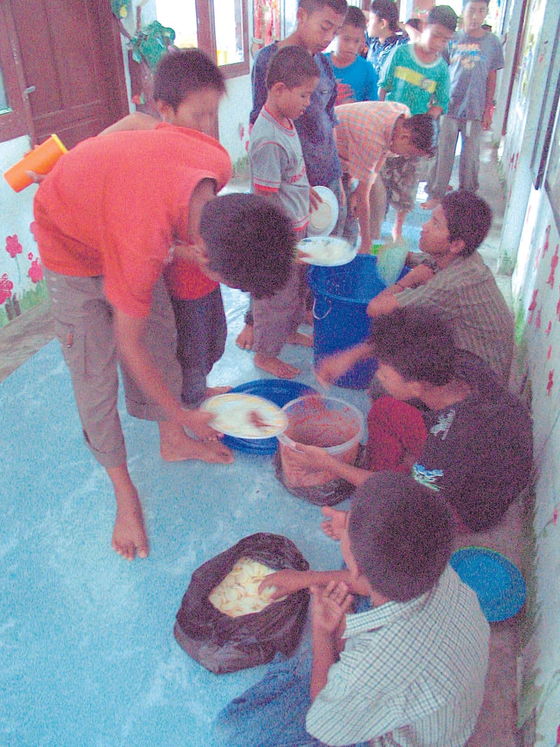 The instant orphans of Aceh.