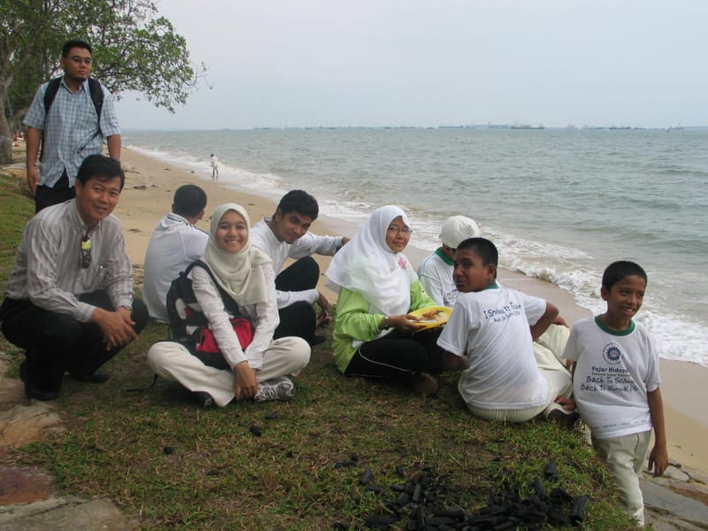 The instant orphans of Aceh.