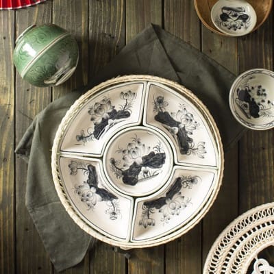 Khay mứt tết Bát Tràng họa tiết hoa sen chùa tốt