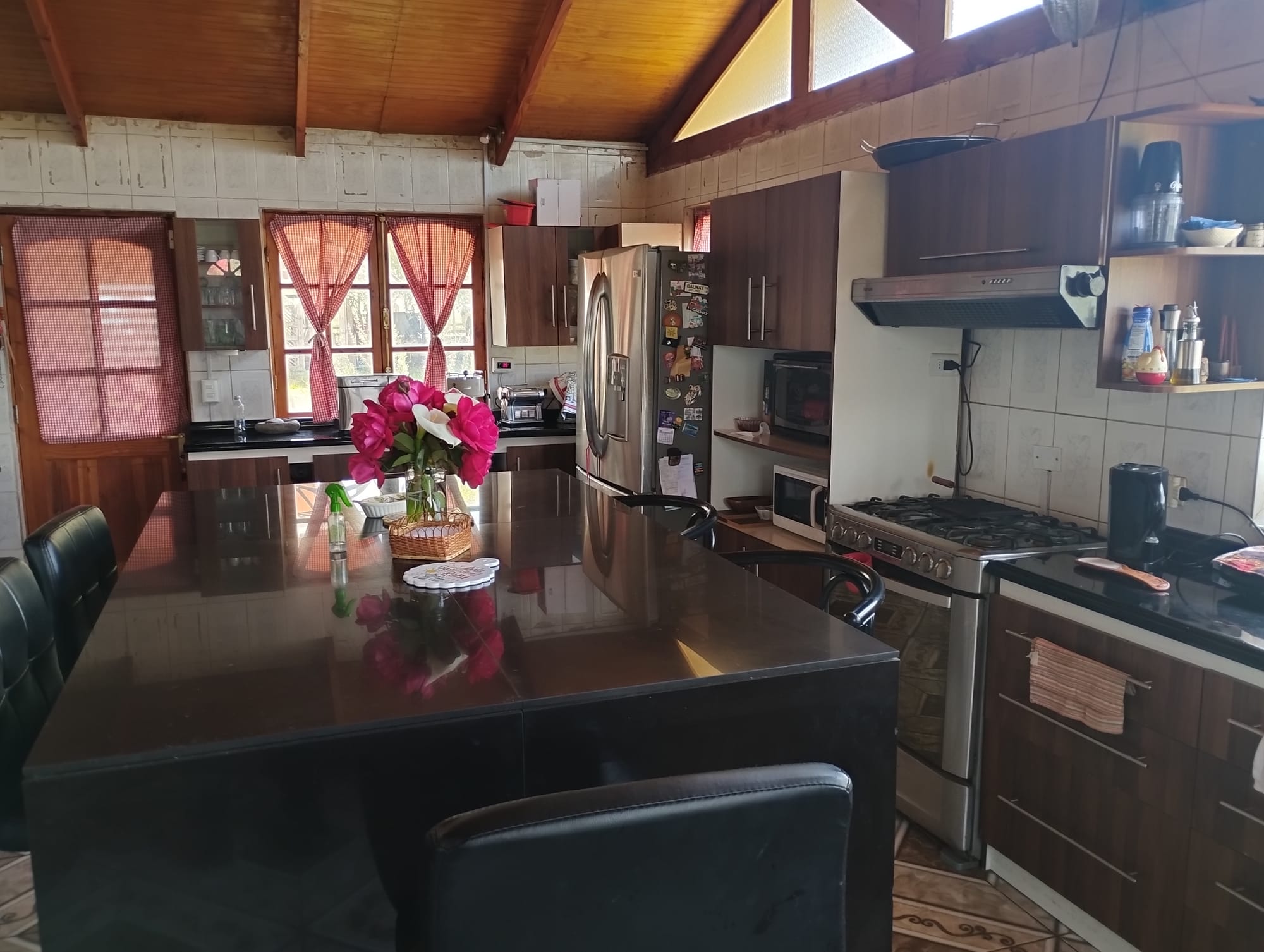 Se vende parcela de agrado con casa y piscina en San Clemente