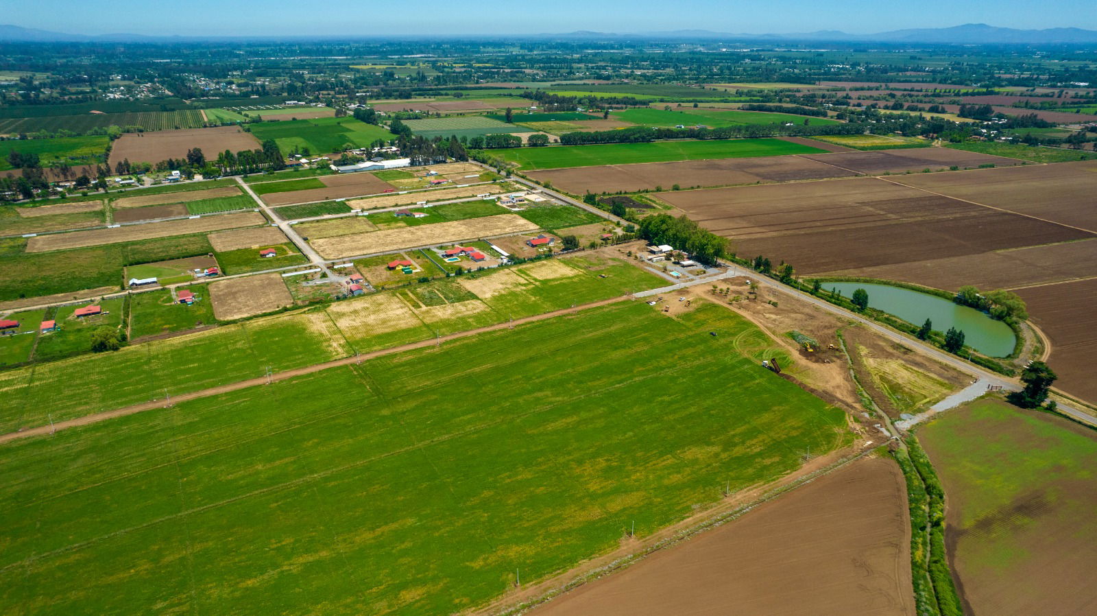 Vende Agroparcelas desde 44 millones