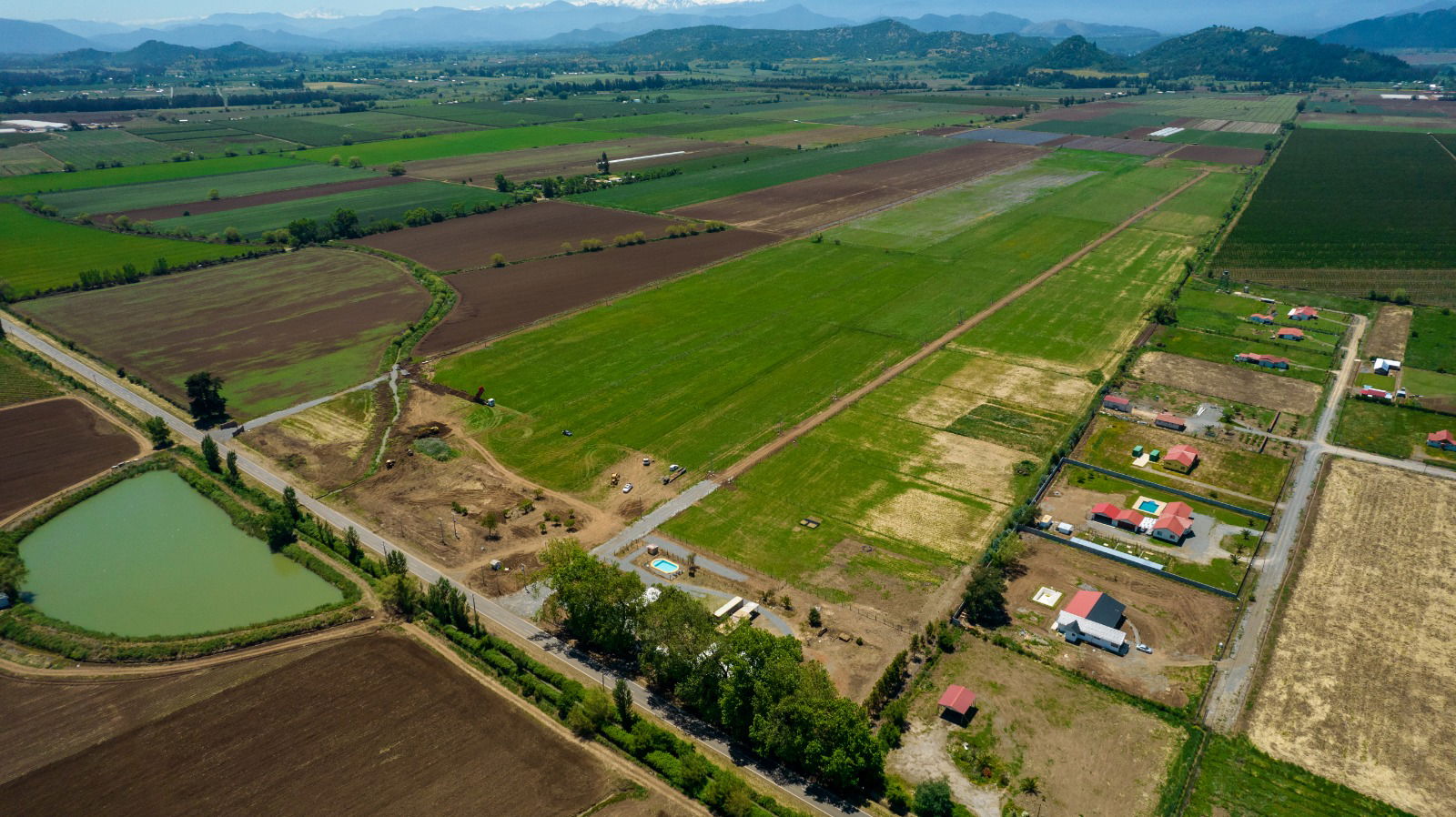 Vende Agroparcelas desde 44 millones