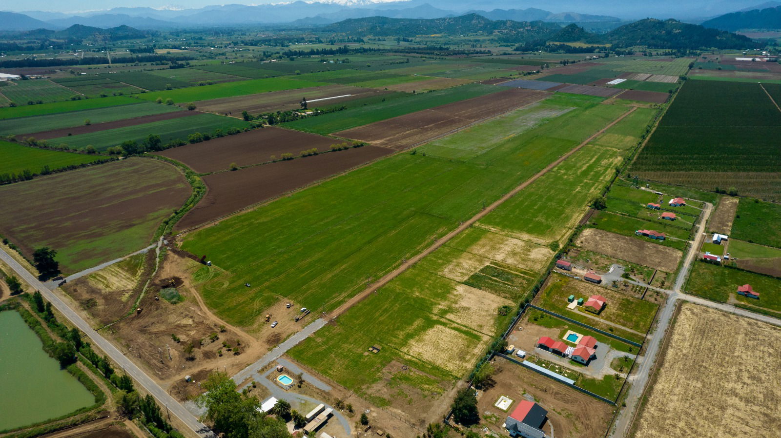 Vende Agroparcelas desde 44 millones