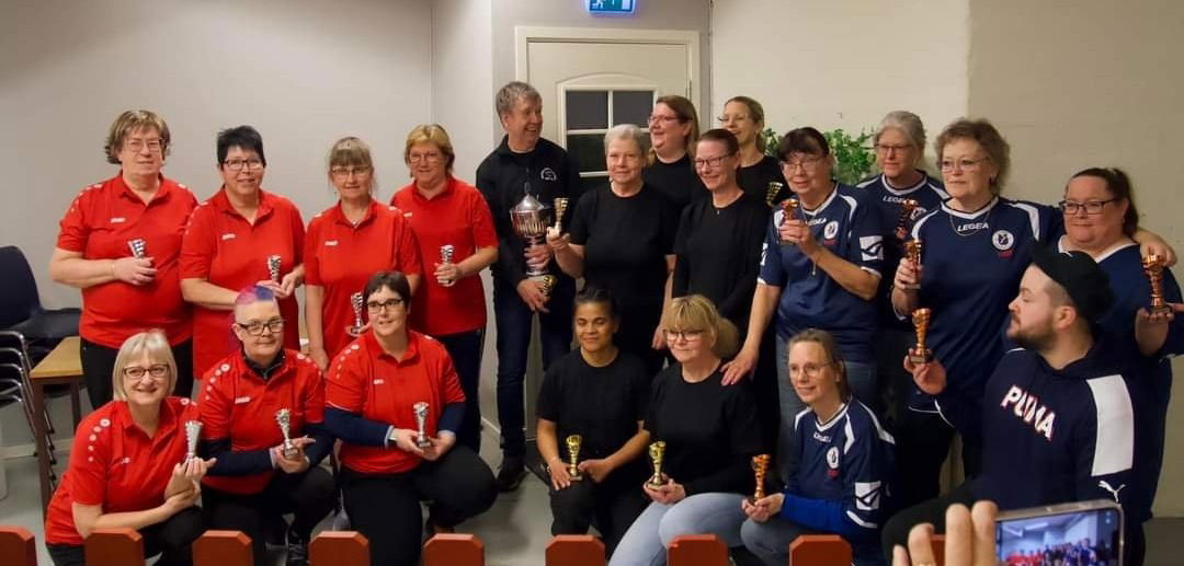 Guld till Team Mellansvenska lag 1 i Tjejfemman!