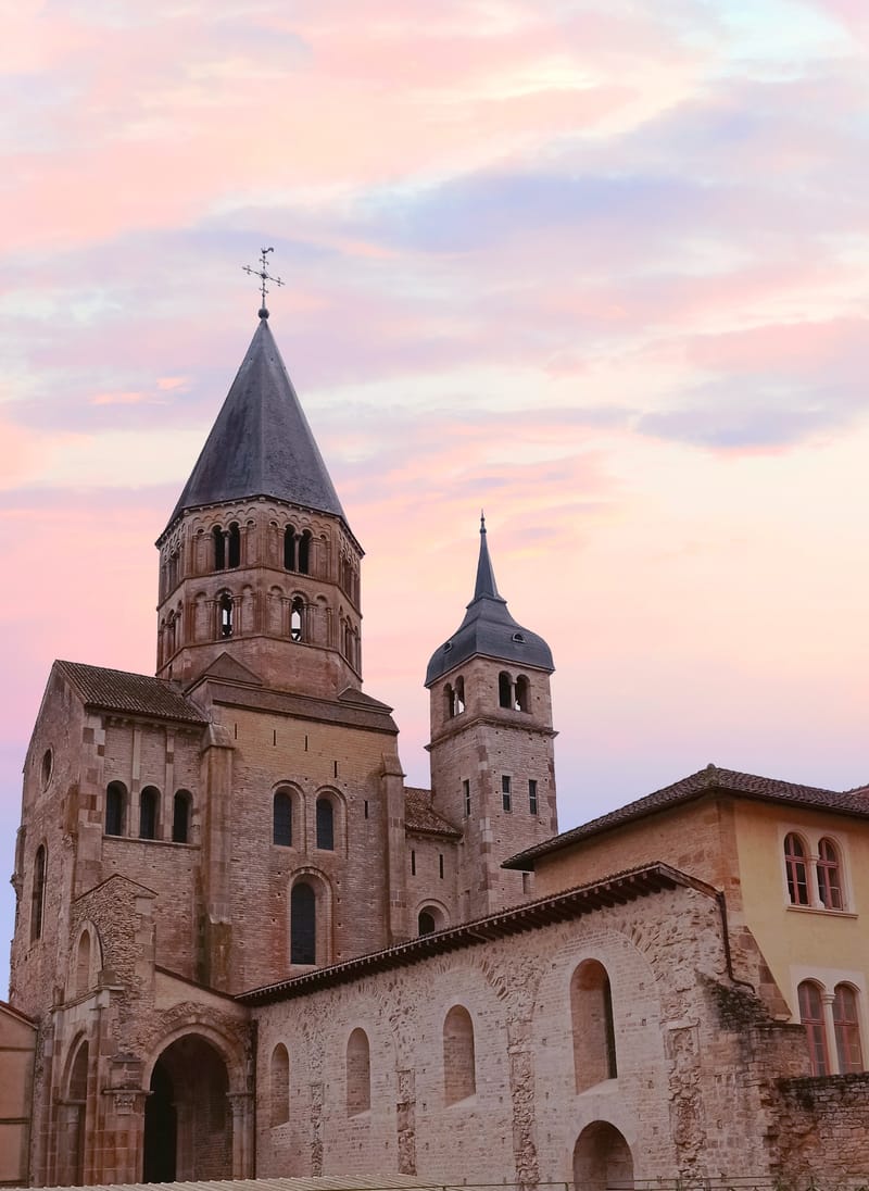 L'Abbaye de Cluny en toute simplicité !