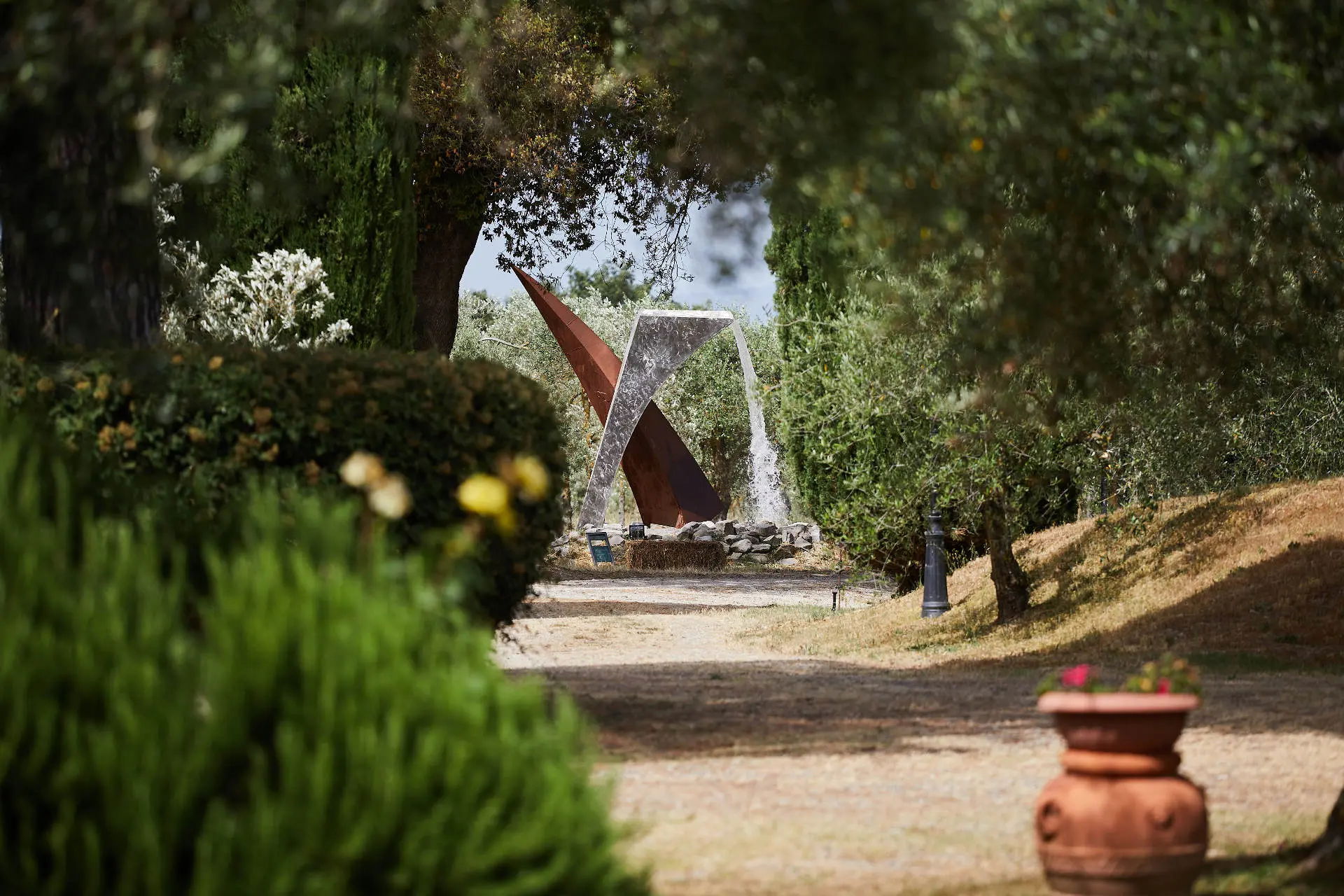 " Equilibrio naturale " parco d'arte la Cerreta castiglione del lago PG