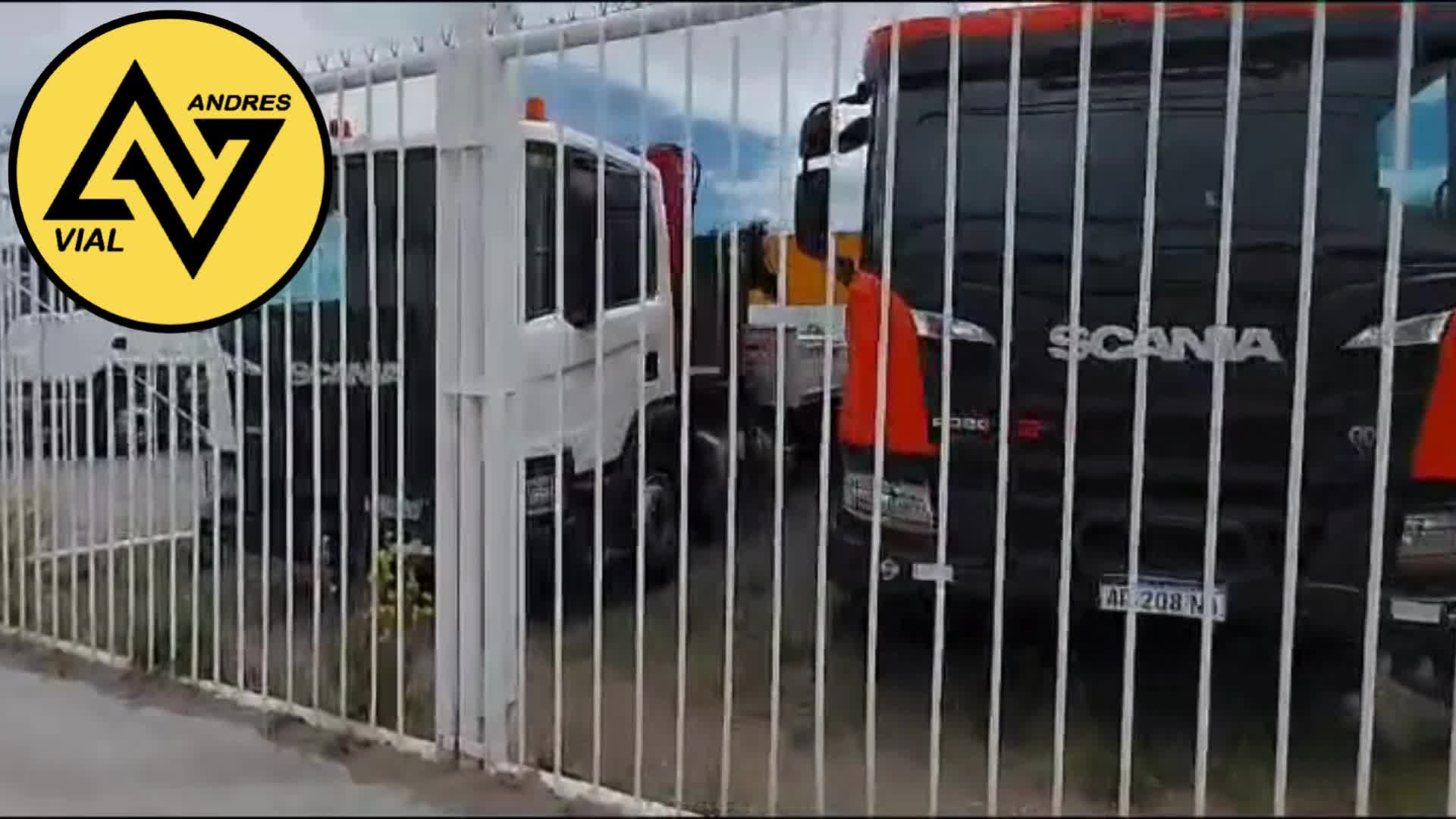 RENTAL CAMIONES ESPECIALES