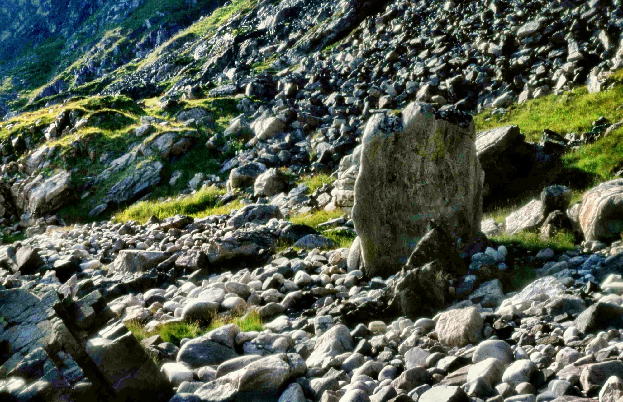 Huldersteinen i Høyvika, Dverberg s.