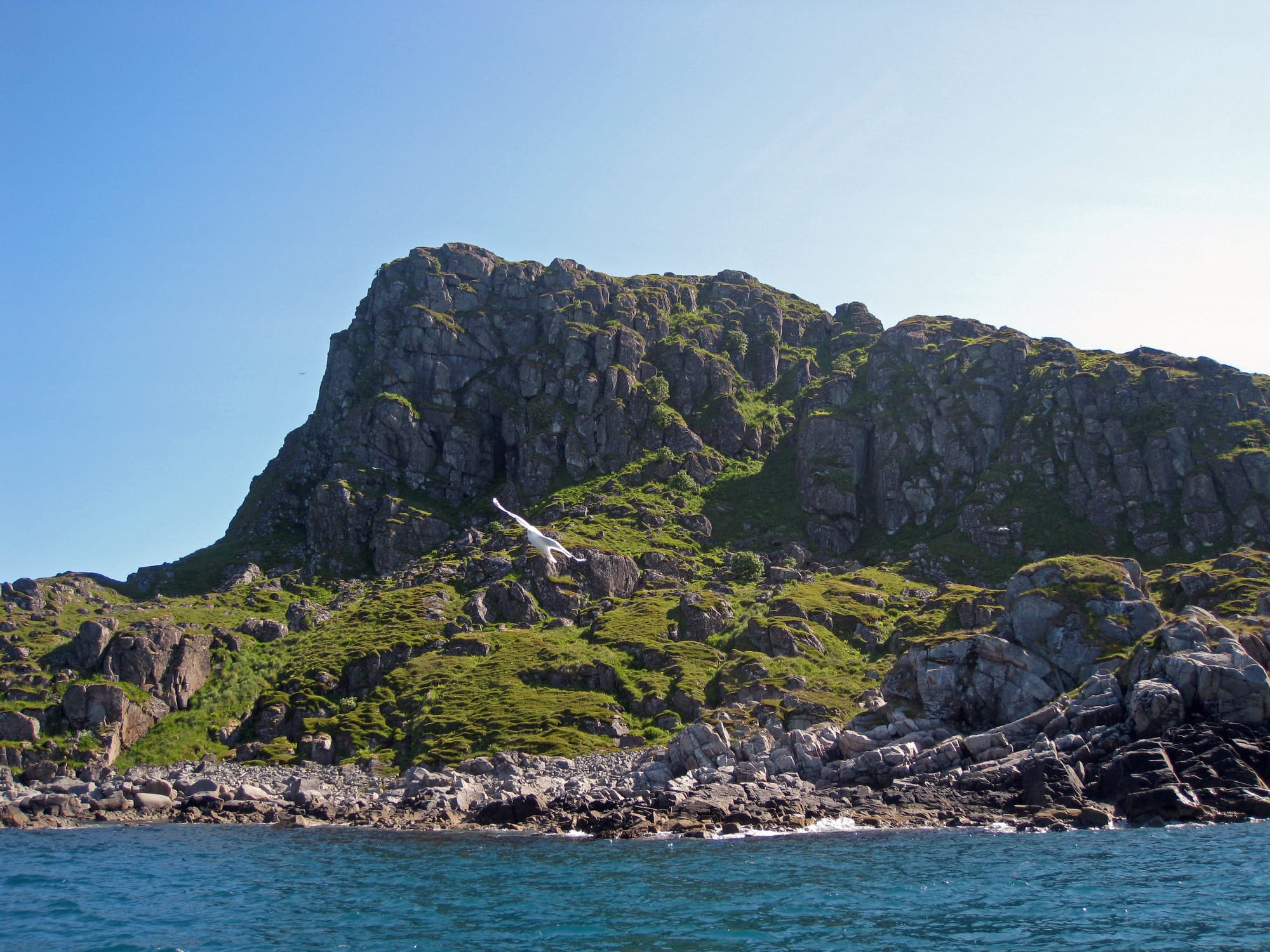 Trollholet i Litløya, Bø s.