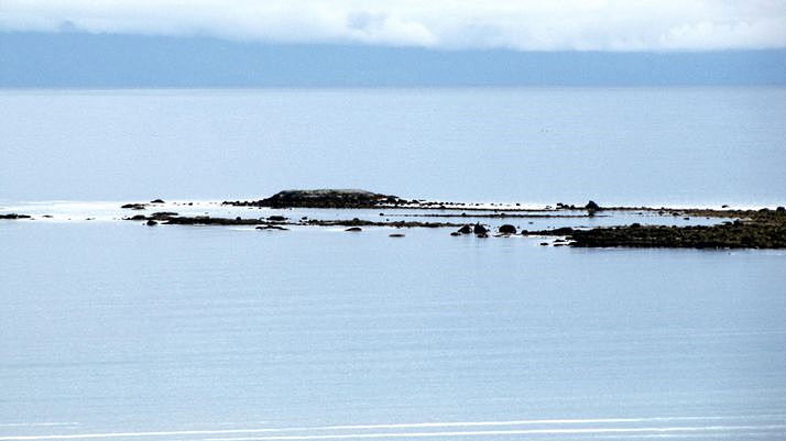 Høystakkneset i Lovika. Bjørnskinn s.