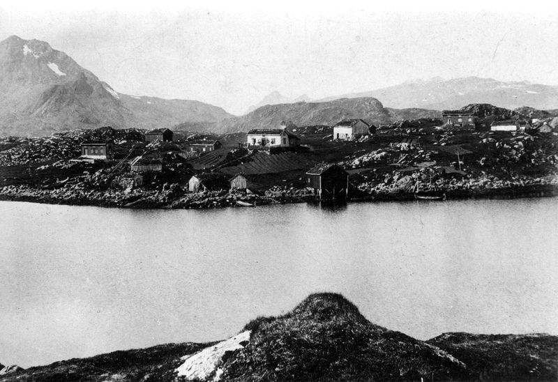 Ringstad i Bø, glt. foto etter O. Søberg.