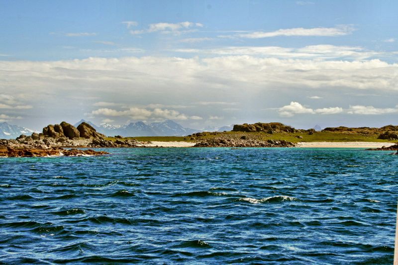 Værssanden, Værøya i Bø s.