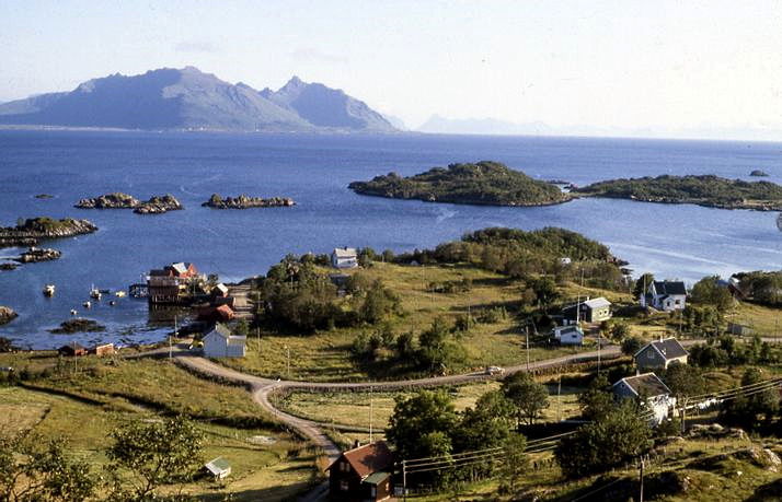 Guvåg ved Vesterålsfjorden, Bø s.