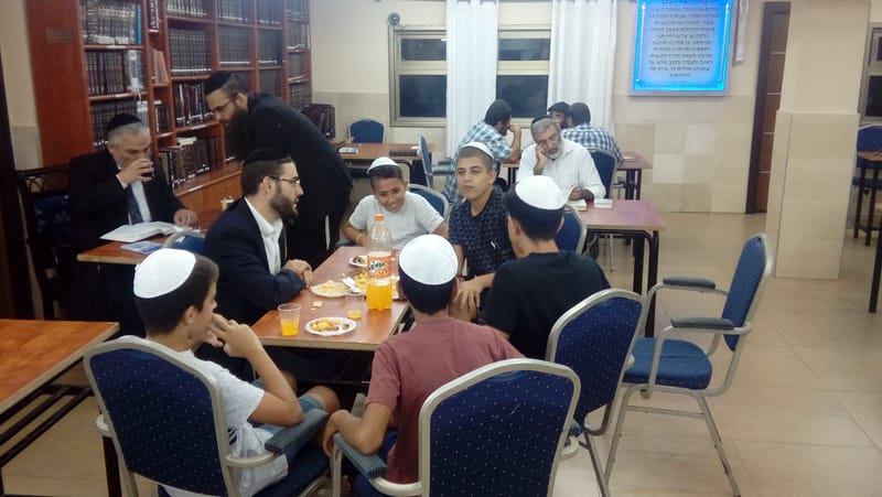 פעילויות לנוער המתקיימות בכולל