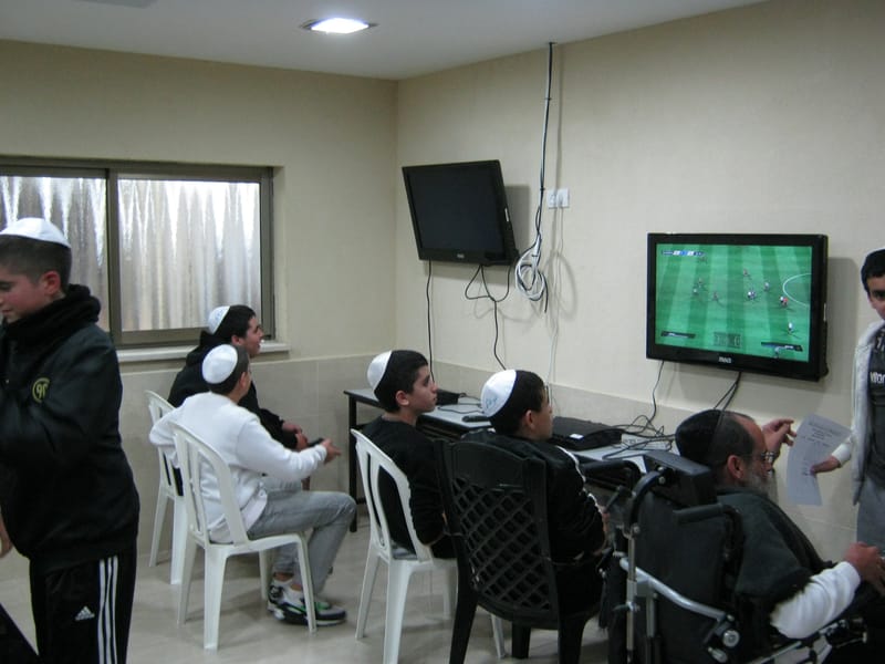 פעילויות לנוער המתקיימות בכולל