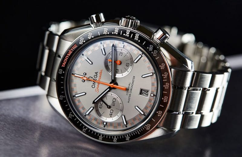Réplique Montre Omega Speedmaster Racing Master Chronometer