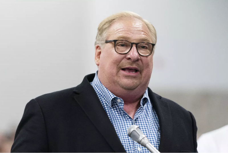 Pastor sees 'evidence' of God; but only the good stuff.