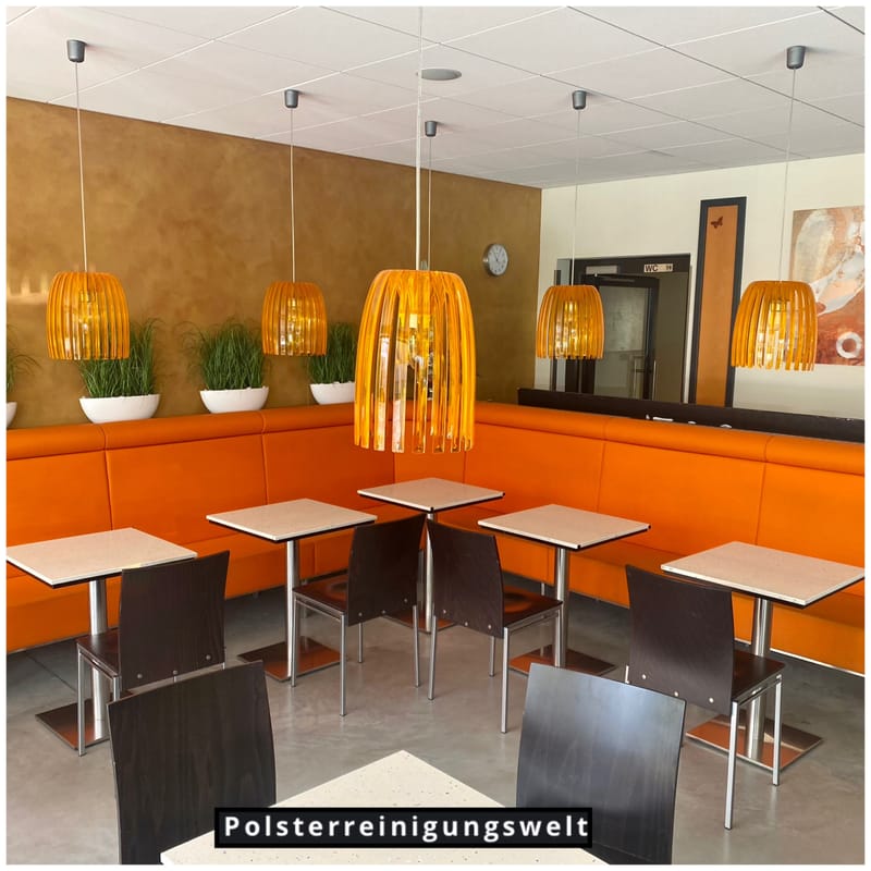 Polsterreinigungswelt im Eishaus-Eiscafé Leipzig-Mockau